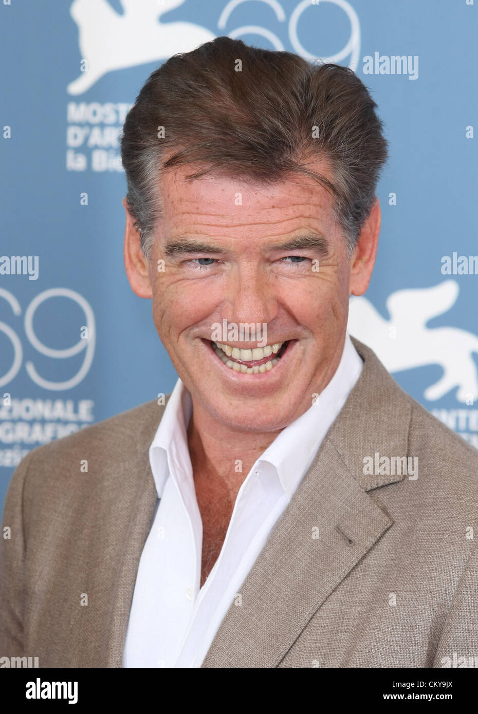 PIERCE BROSNAN LOVE IS ALL YOU NEED. PHOTOCALL. 69TH VENICE FILM FESTIVAL VENICE ITALY 02