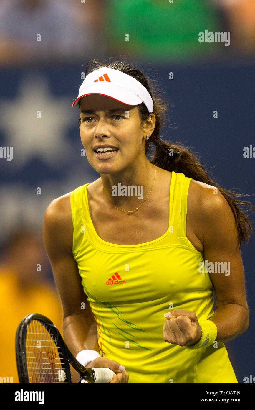 Ana Ivanovic Fist High Resolution Stock Photography and Images - Alamy