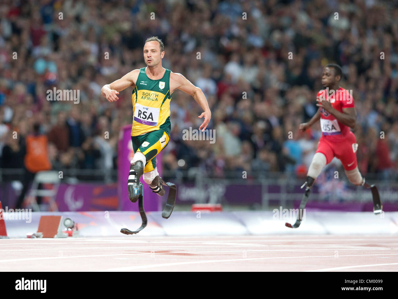 South Africa s Oscar Pistorius Runs The Last Leg Of The Men sT42 46 