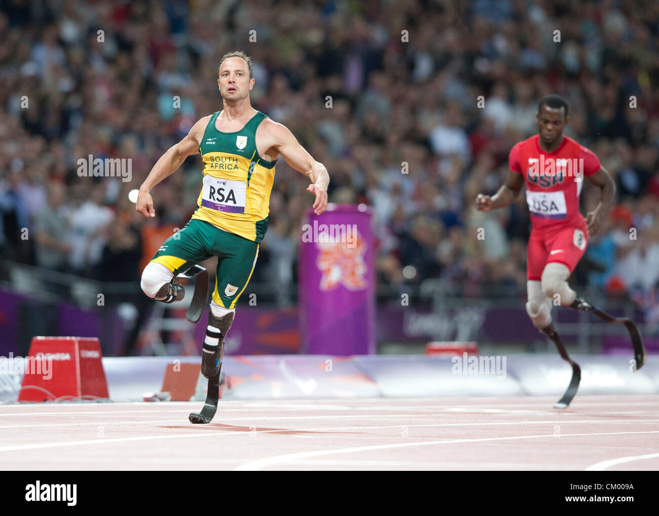 South Africa s Oscar Pistorius Runs The Last Leg Of The Men sT42 46 