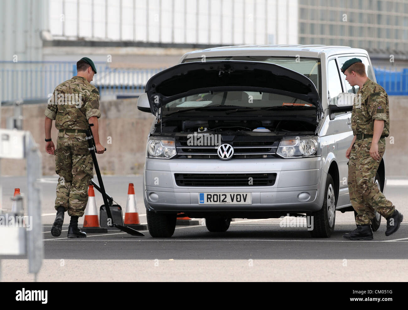 Army searching cars at a security checkpoint, UK Stock Photo 46717820