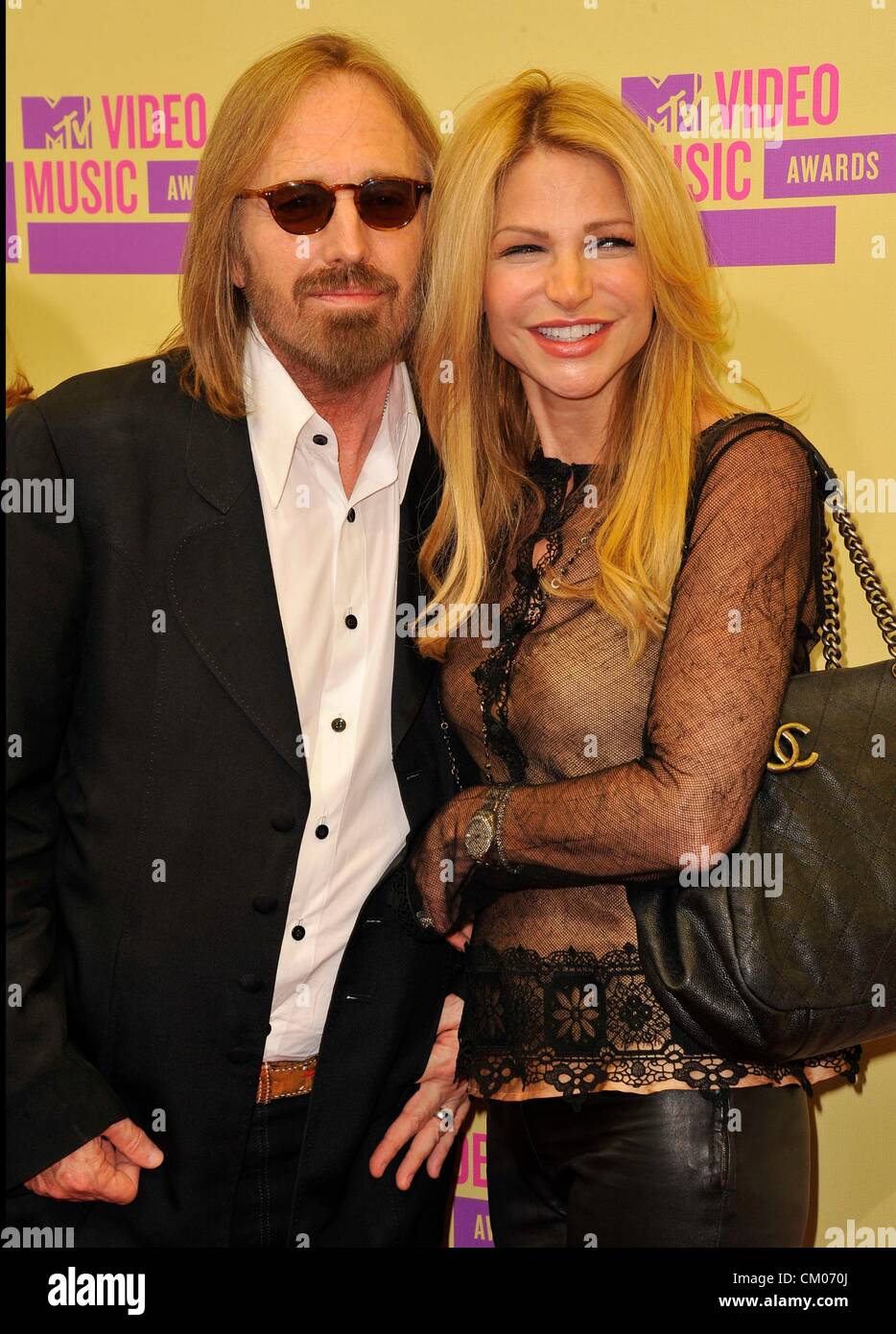 Tom Petty, Wife at arrivals for 2012 MTV Video Music Awards VMA - ARRIVALS, STAPLES Center, Los Angeles, CA September 6, 2012. Photo By: Dee Cercone/Everett Collection Stock Photo