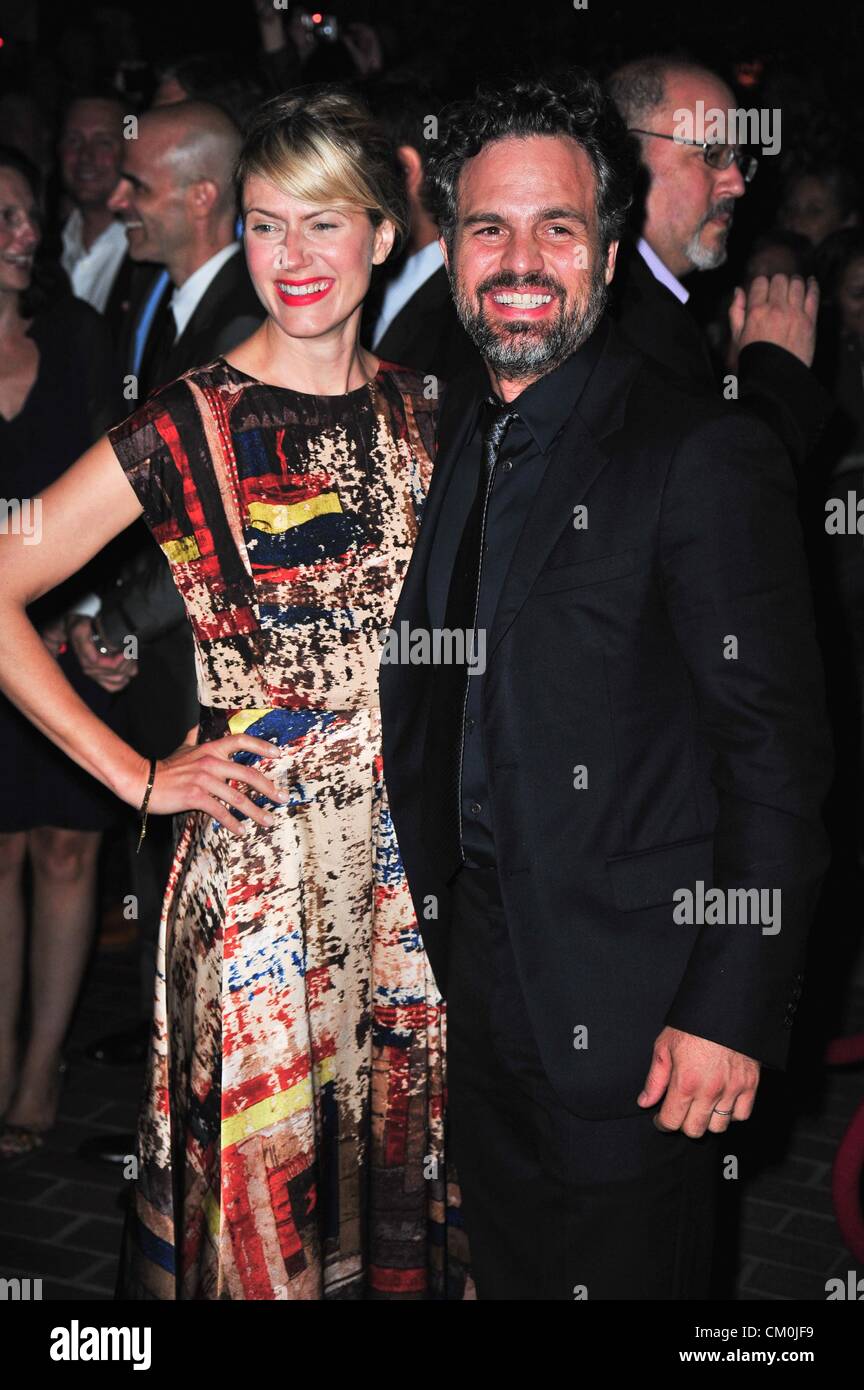 Mark Ruffalo Collection Mark Ruffalo at arrivals for THANKS FOR SHARING Premiere at Toronto ...
