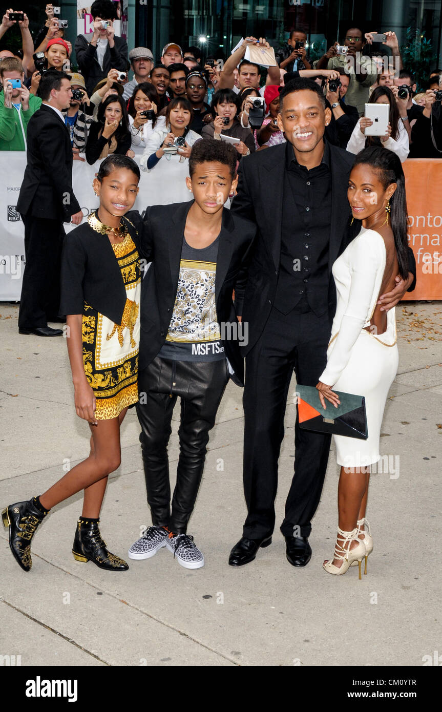 Sept. 9, 2012 - Toronto, Ontario, Canada - (L-R) WILLOW SMITH, JAEDEN SMITH, actors WILL SMITH AND JADA PINKETT SMITH attend the 'Free Angela & All Political Prisoners' premiere during the 2012 Toronto International Film Festival at Roy Thomson Hall on September 9, 2012 in Toronto, Canada. (Credit Image: © Igor Vidyashev/ZUMAPRESS.com) Stock Photo