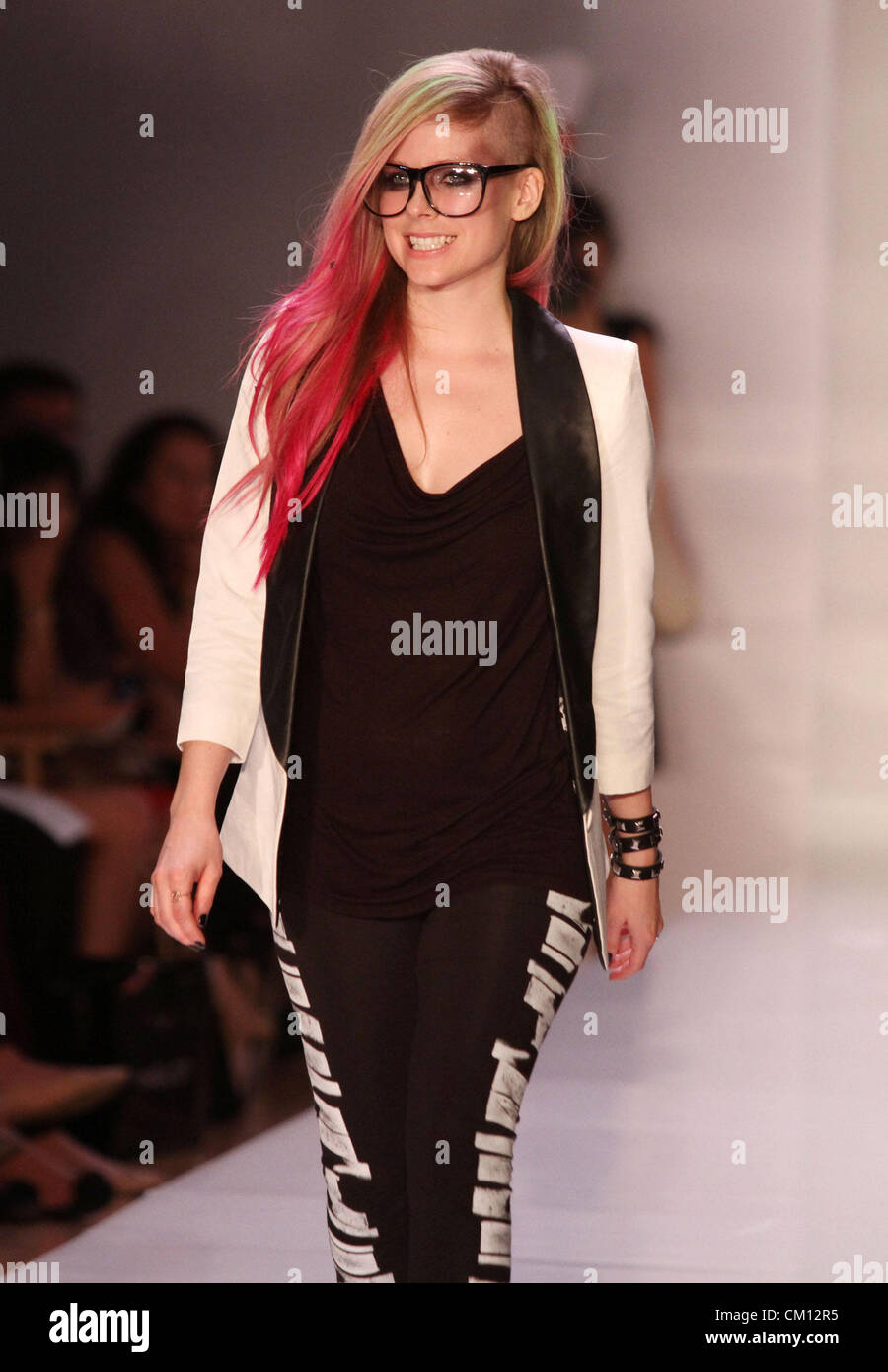 Sept 10 12 New York New York U S Designer Singer Avril Lavigne Walks The Runway For Abbey Dawn By Avril Lavigne At Style 360 Fashion Show Held During The Mercedes Benz Ny