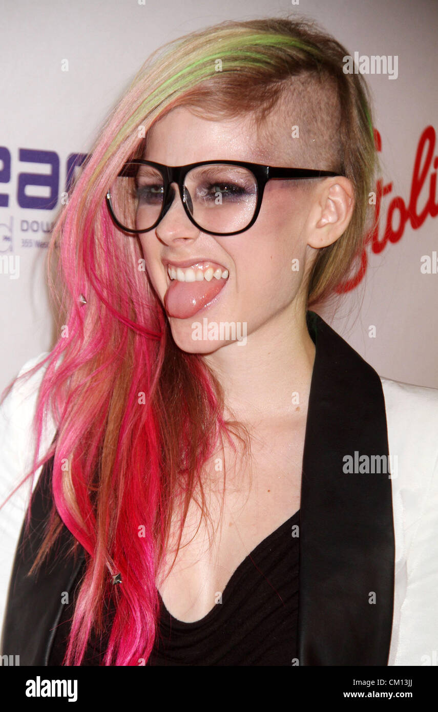 Sept 10 12 New York New York U S Singer Designer Avril Lavigne On The Red Carpet For Abbey Dawn By Avril Lavigne At Style 360 Fashion Show During Ny Fashion