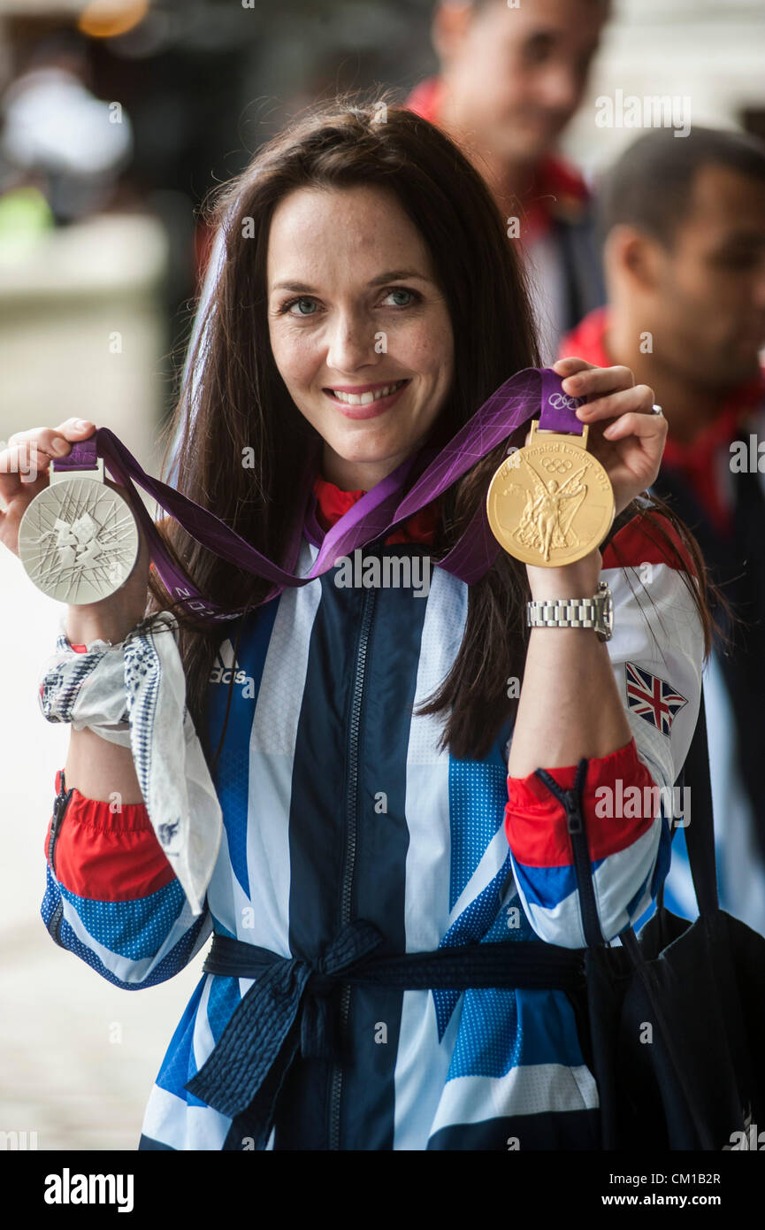 10.09.2012, London, England.  Victoria Pendleton pose for photographers as they arrive for a reception hosted by British Prime Minister David Cameron for British Olympic and Paralympic athletes at the Queen Elizabeth Conference Centre in London. Stock Photo