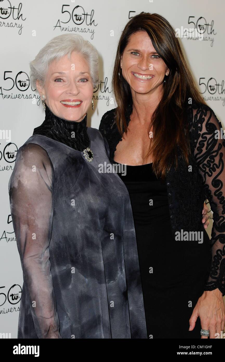 Lee Meriwether, daughter Lesley Aletter at arrivals for Theatre West 50th  Anniversary Gala, The Taglyan Cultural Complex, Los Angeles, CA September  13, 2012. Photo By: Sara Cozolino/Everett Collection Stock Photo - Alamy