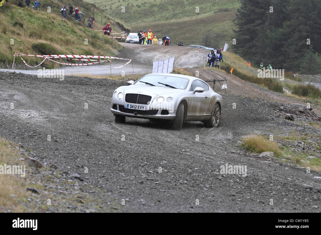 Filming bbc top gear hires stock photography and images Alamy