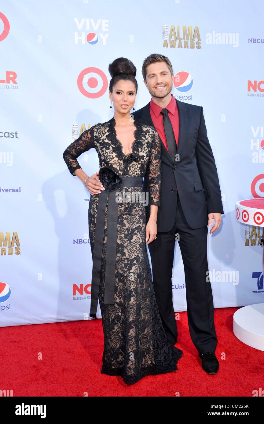 USA. Roselyn Sanchez, Eric Winter at arrivals for NCLR 2012 ALMA Awards, Pasadena Civic Auditorium, Pasadena, CA September 16, 2012. Photo By: Elizabeth Goodenough/Everett Collection Stock Photo