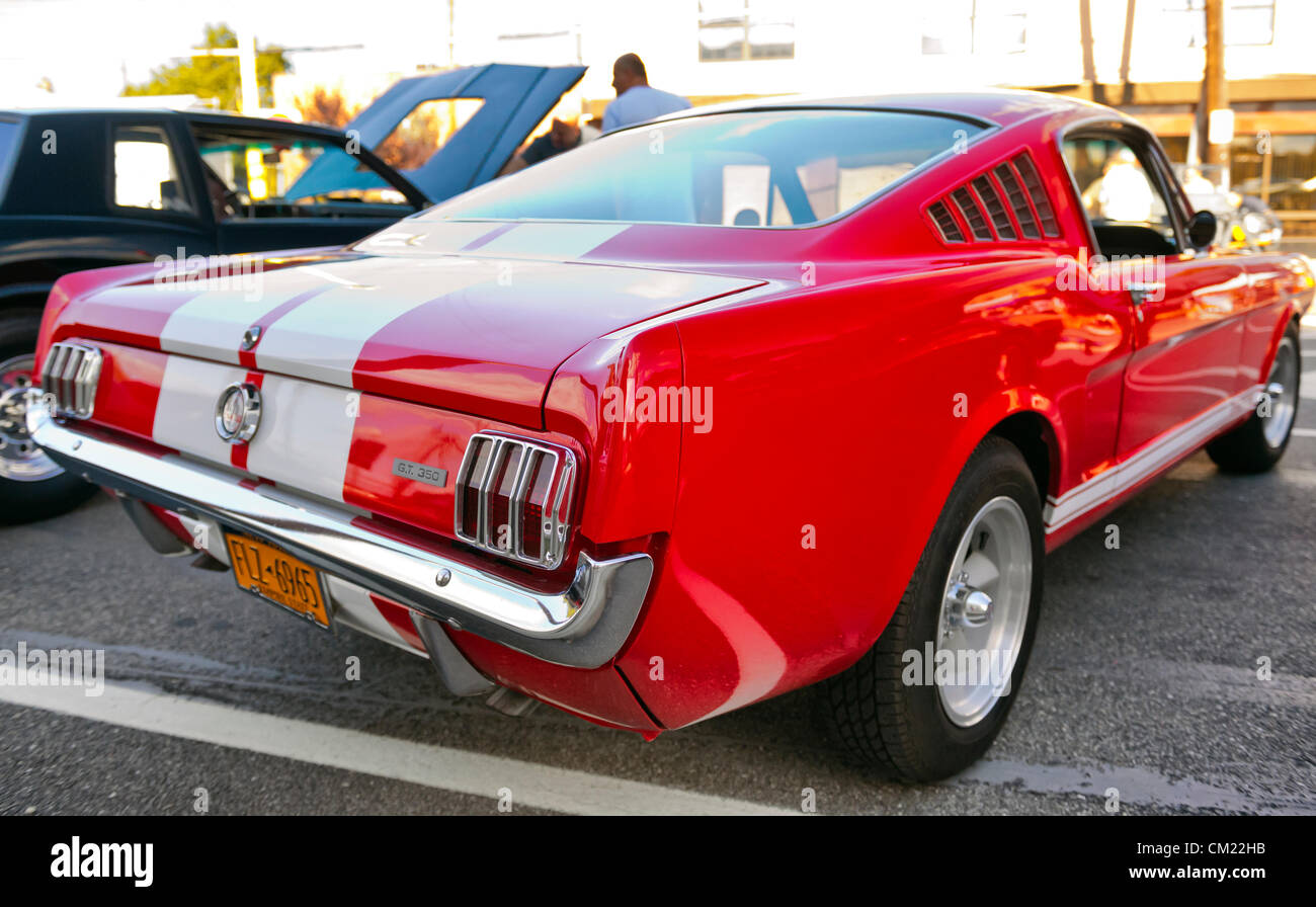 Red Car With White Stripes High Resolution Stock Photography and Images ...