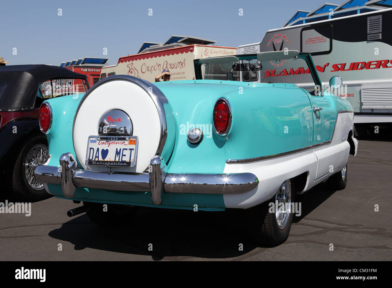 EL MONTE, CALIFORNIA, USA SEPTEMBER 23, 2012 A 1958 Nash