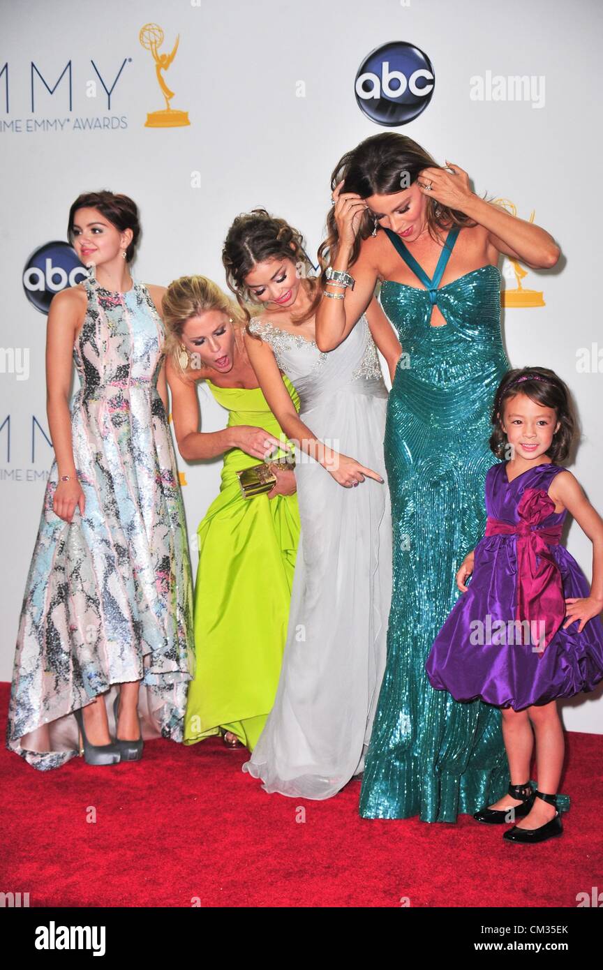 Julie Bowen Ariel Winter Sarah Hyland Sofia Vergara Aubrey Anderson