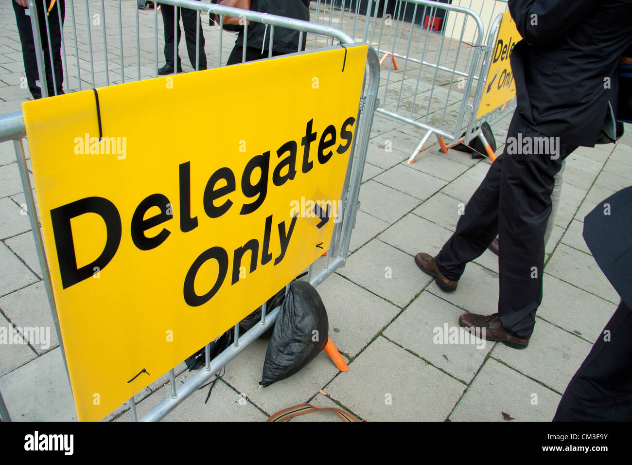 25th September 2012. Brighton UK. The Liberal Democrats Annual Party Conference.  Delegates arrive at the Party Conference in Brighton Stock Photo