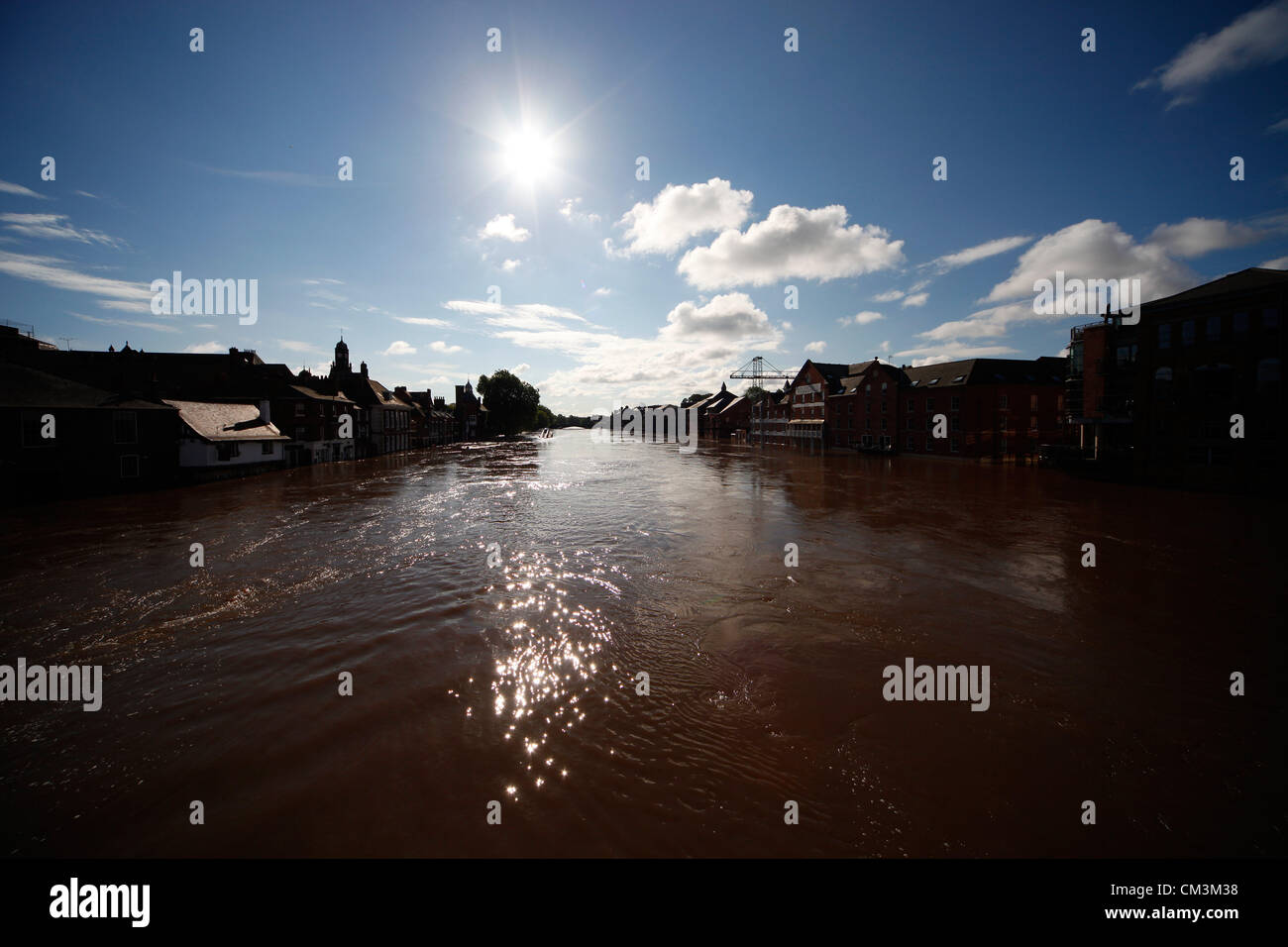 THE RIVER OUSE FROM OUSE BRIDG CITY OF YORK CITY OF YORK NORTH YORKSHIRE ENGLAND 27 September 2012 Stock Photo
