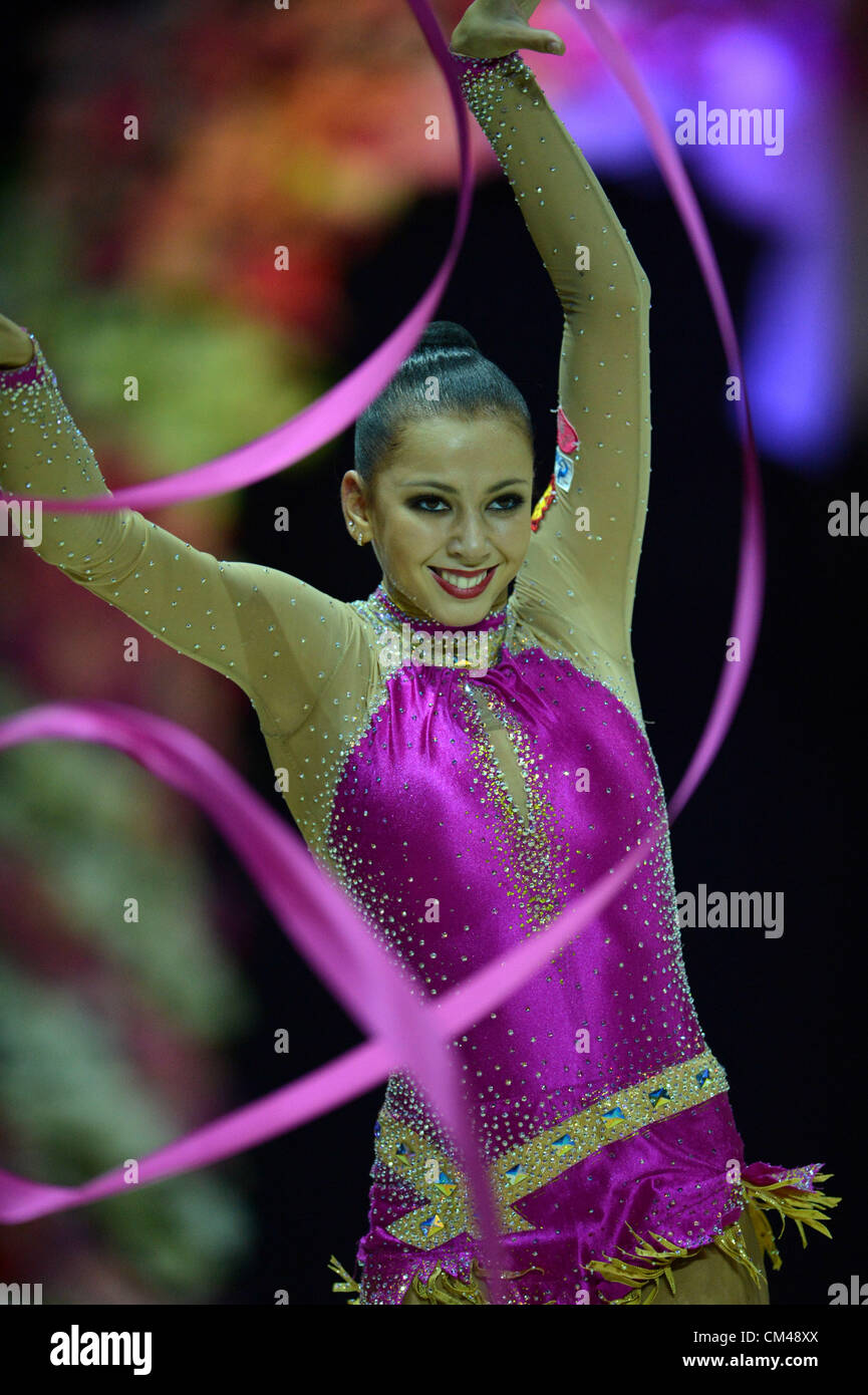 Daria Dmitrieva (RUS), SEPTEMBER 30, 2012 - Rhythmic Gymnastics : AEON ...