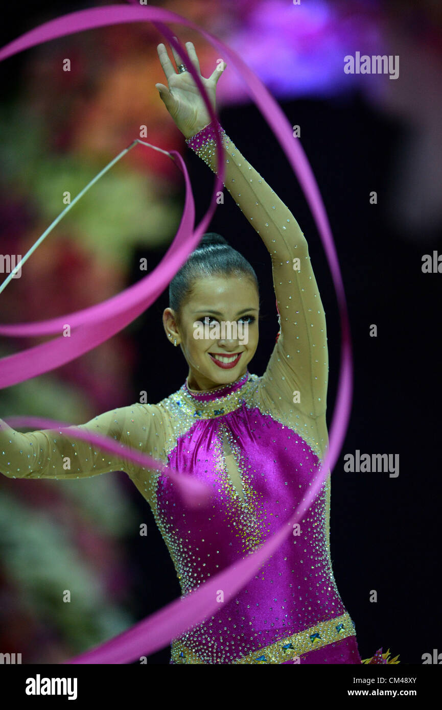 Daria Dmitrieva (RUS), SEPTEMBER 30, 2012 - Rhythmic Gymnastics : AEON ...