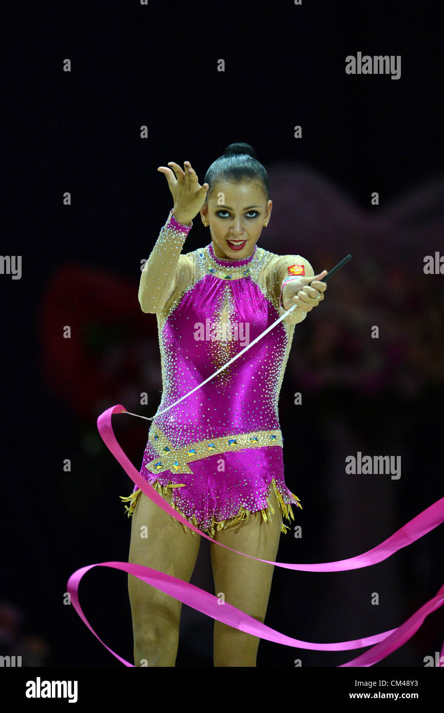 Daria Dmitrieva (RUS), SEPTEMBER 30, 2012 - Rhythmic Gymnastics : AEON ...