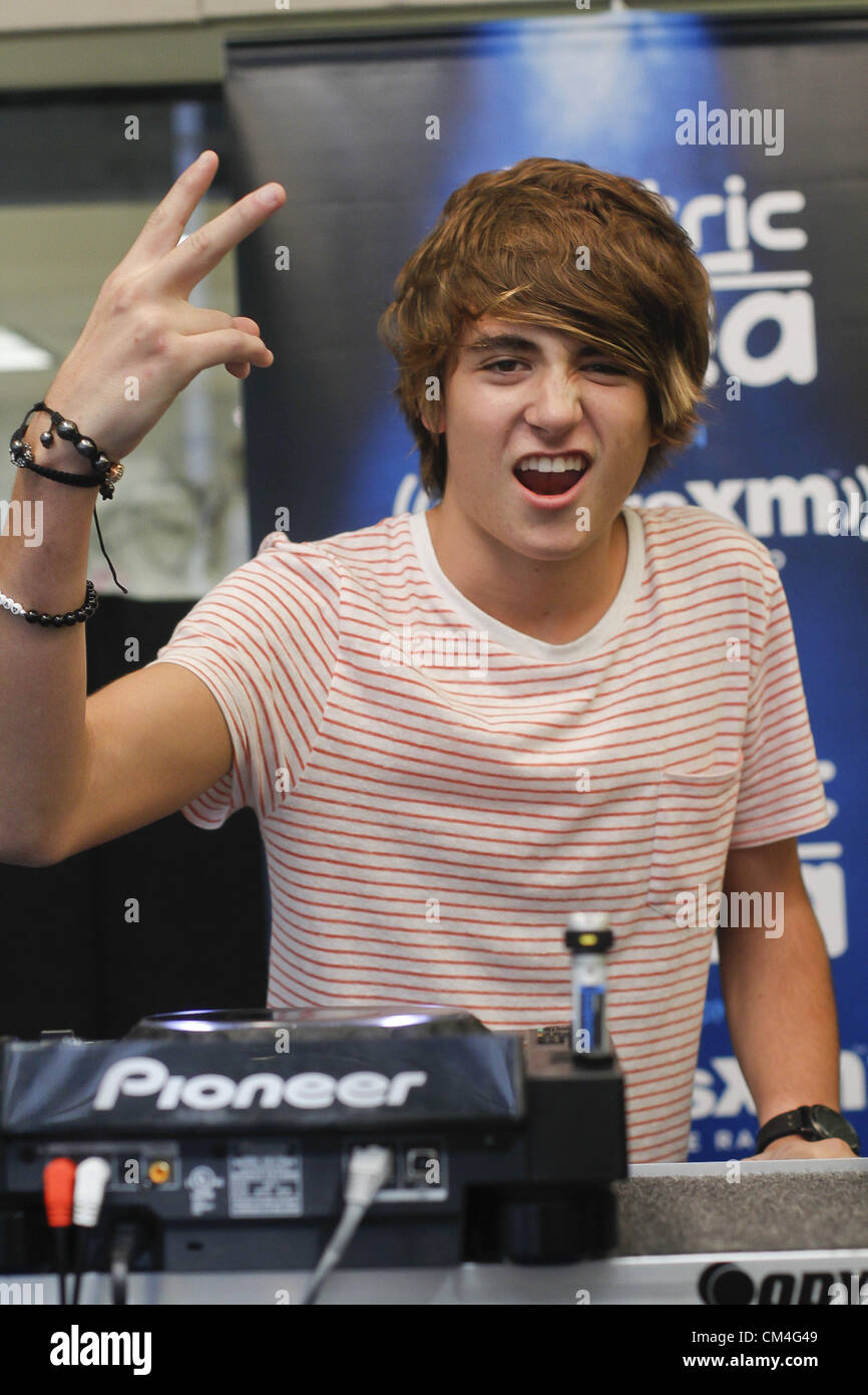 Sept. 14, 2012 - Ny, NY, U.S. - Danny Avila visits the studios of ...