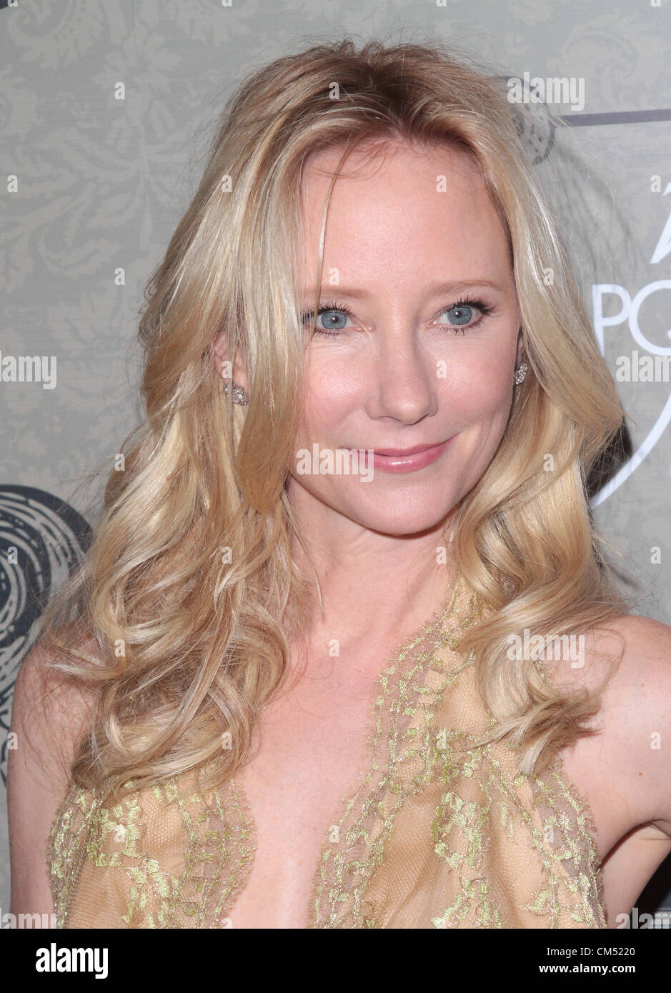 ANNE HECHE VARIETY POWER OF WOMEN EVENT BEVERLY HILLS CALIFORNIA USA 05 October 2012 Stock Photo