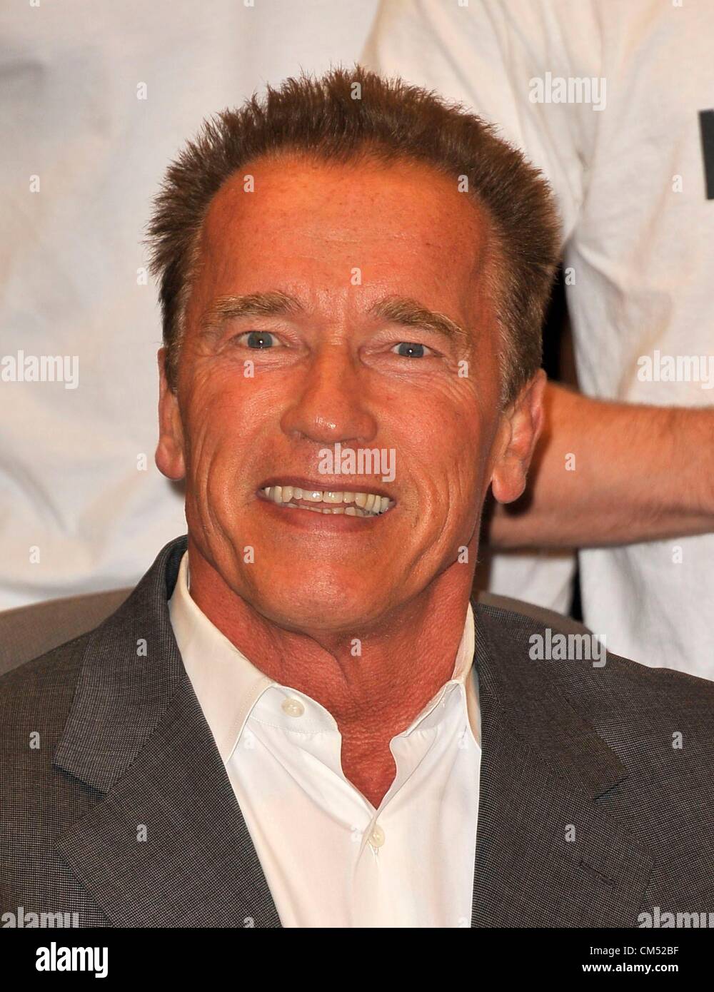 Los Angeles, California, USA. Arnold Schwarzenegger at instore