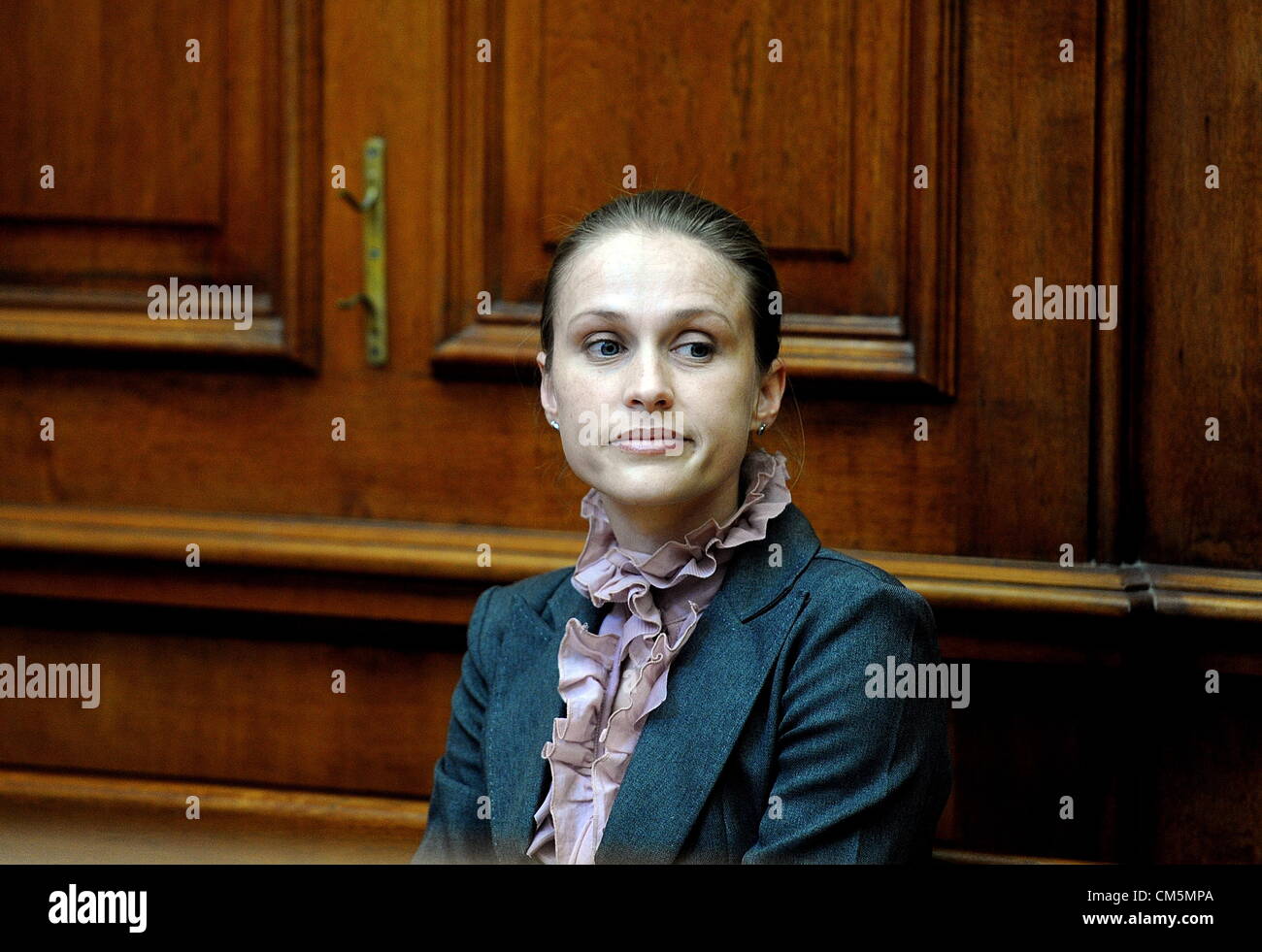 CAPE TOWN, SOUTH AFRICA: Pathologist Dr Janette Verster testifies in the Cape High Court on October 10, 2012 during the trial of Xolile Mngeni who is accused of murdering British tourist Anni Dewani in Cape Town, South Africa.  Mngeni stands accused of shooting Anni, in a murder allegedly plotted by her British husband Shrien Dewani. (Photo by Gallo Images / Foto24 / Lulama Zenzile) Stock Photo