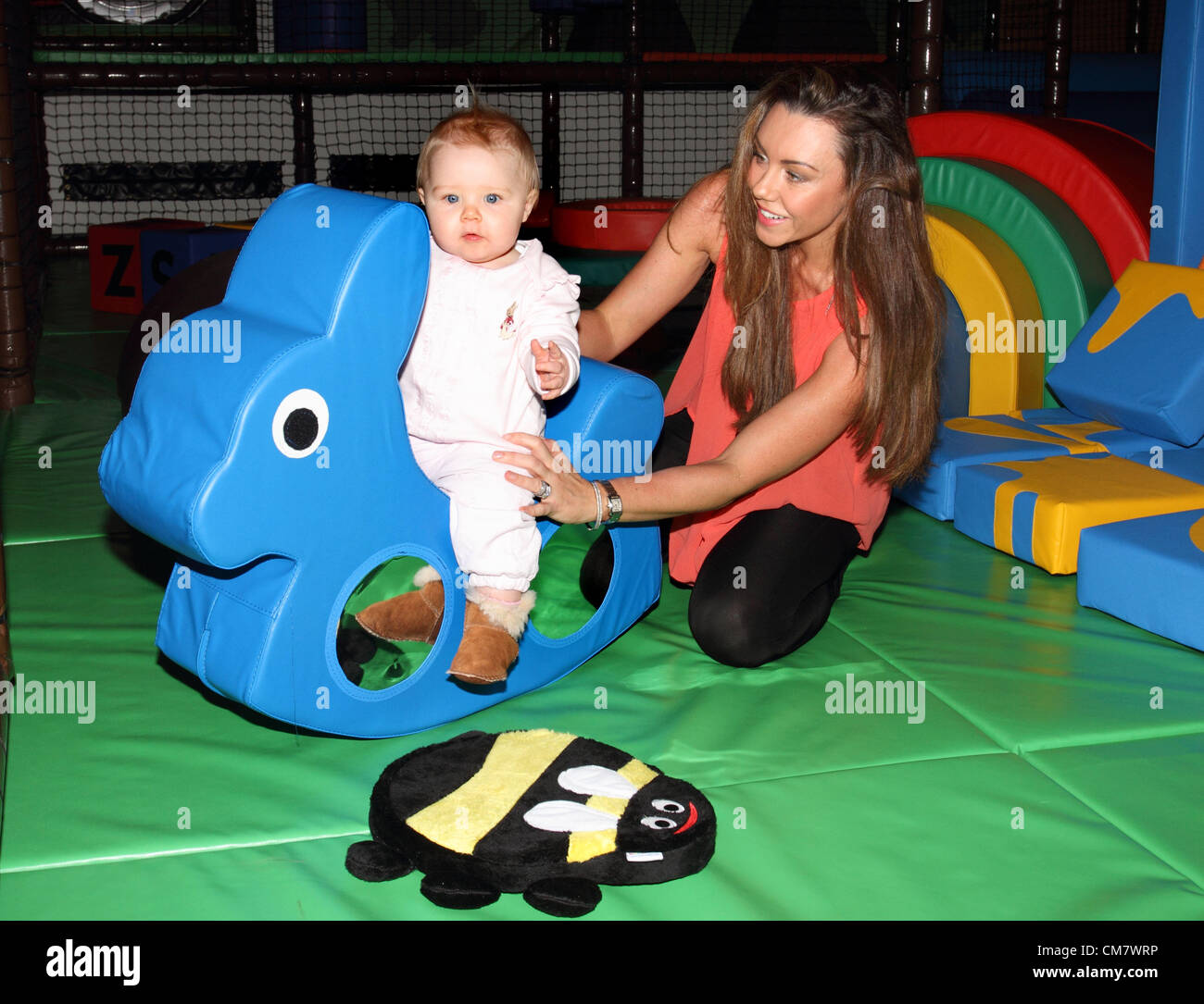 Whipsnade Zoo, Bedfordshire, UK. 24th October 2012. Michelle Heaton opens new children's indoor