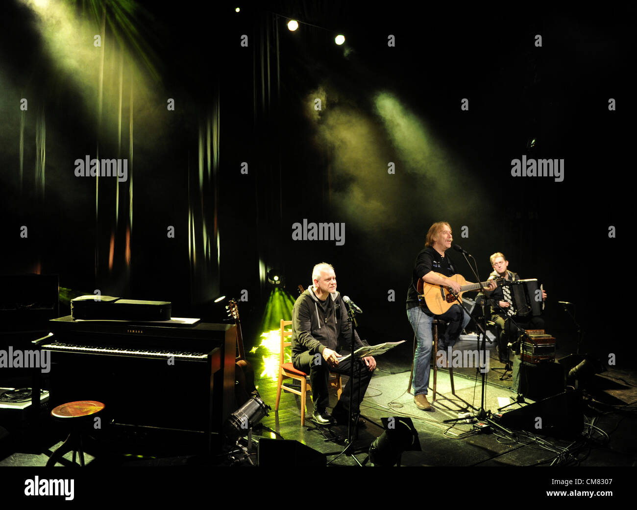 Czech singer and songwriter Jaromir Nohavica (centre) and German Stock  Photo - Alamy