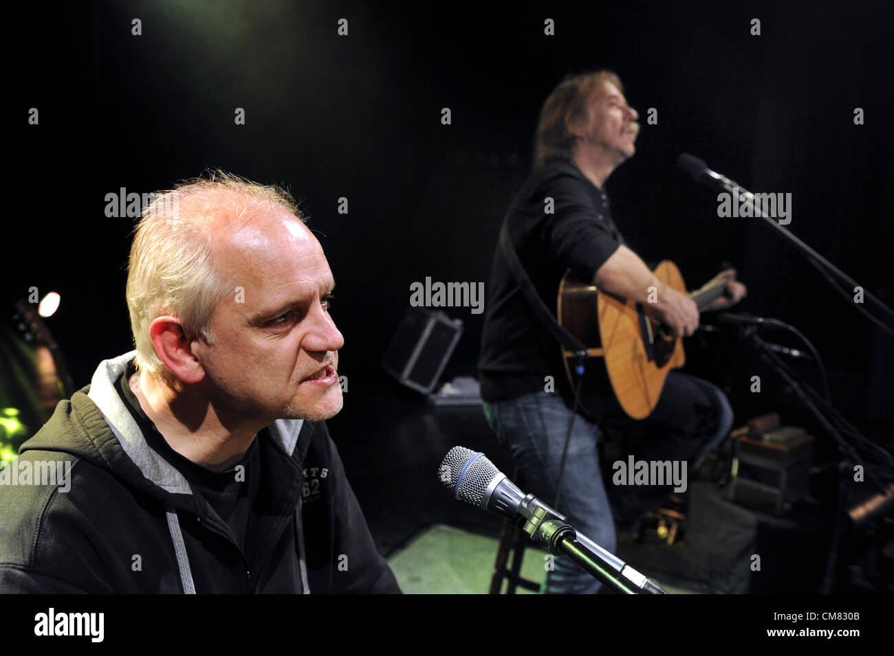 Czech singer and songwriter Jaromir Nohavica (right) and German Stock Photo  - Alamy