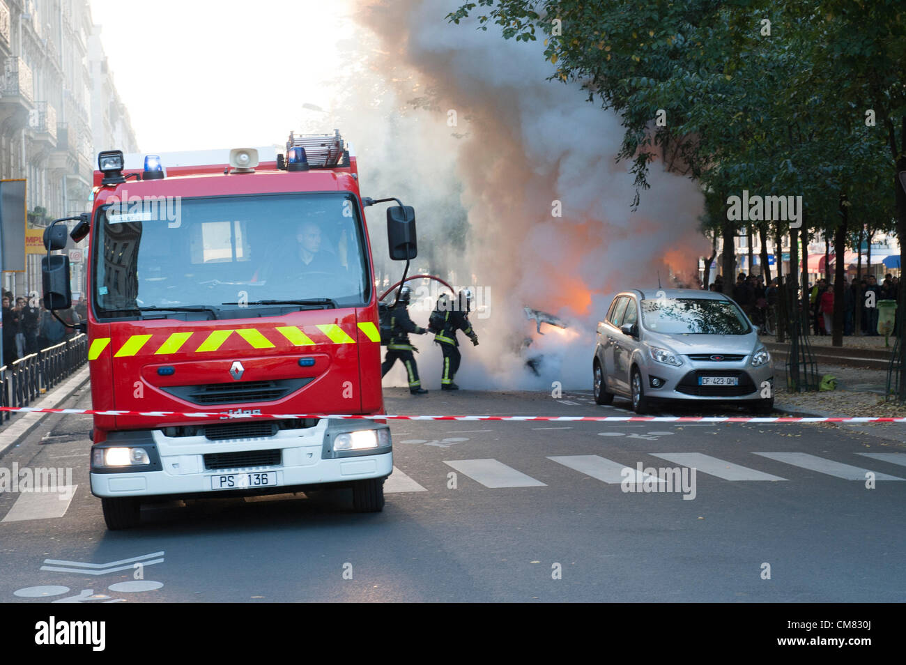 PARIS, FRANCE, 25th October 2012. Early evening car fire near to the Place De Clichy, Paris, France. Stock Photo