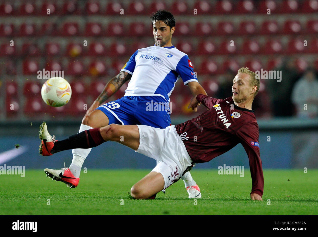 Page 2 Sparta Prague Left High Resolution Stock Photography And Images Alamy