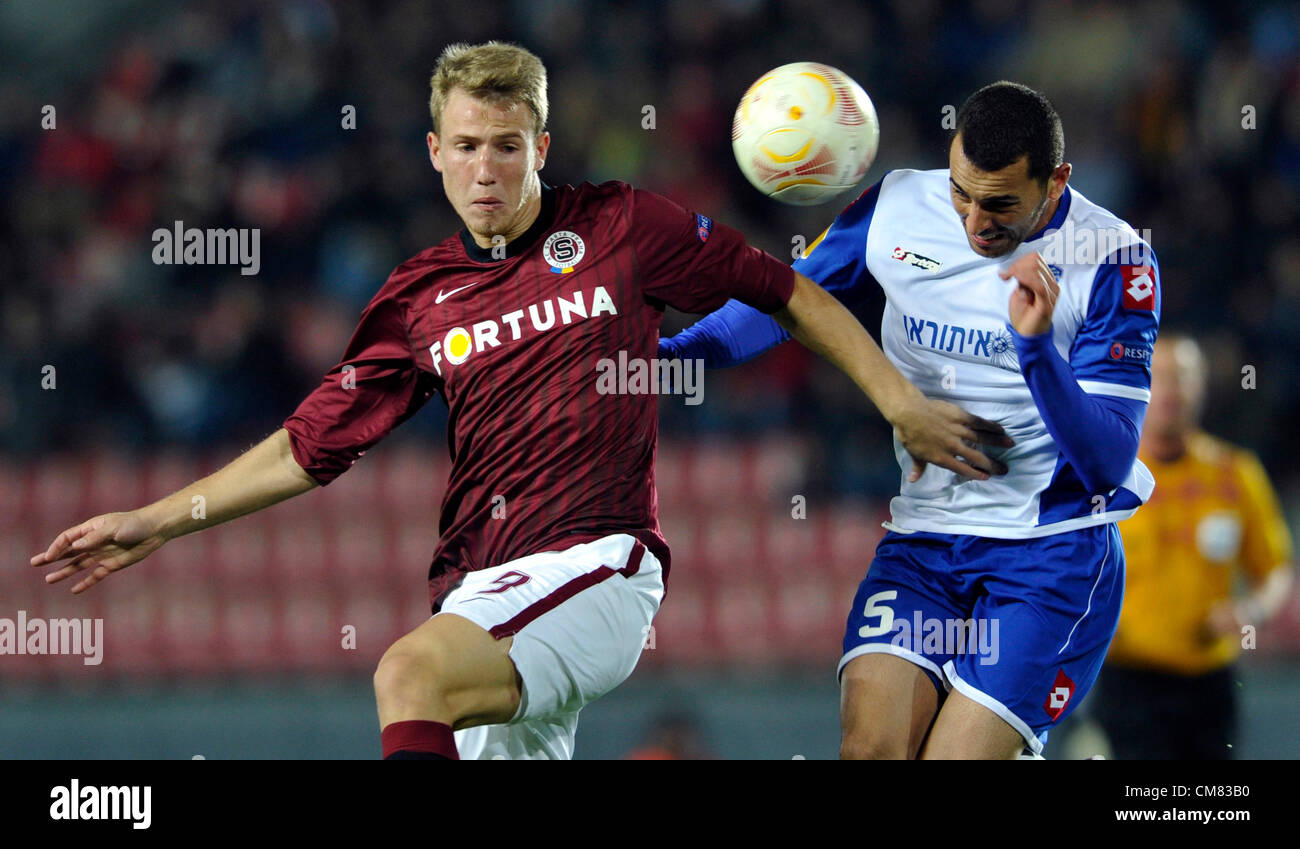Page 2 Sparta Prague Left High Resolution Stock Photography And Images Alamy