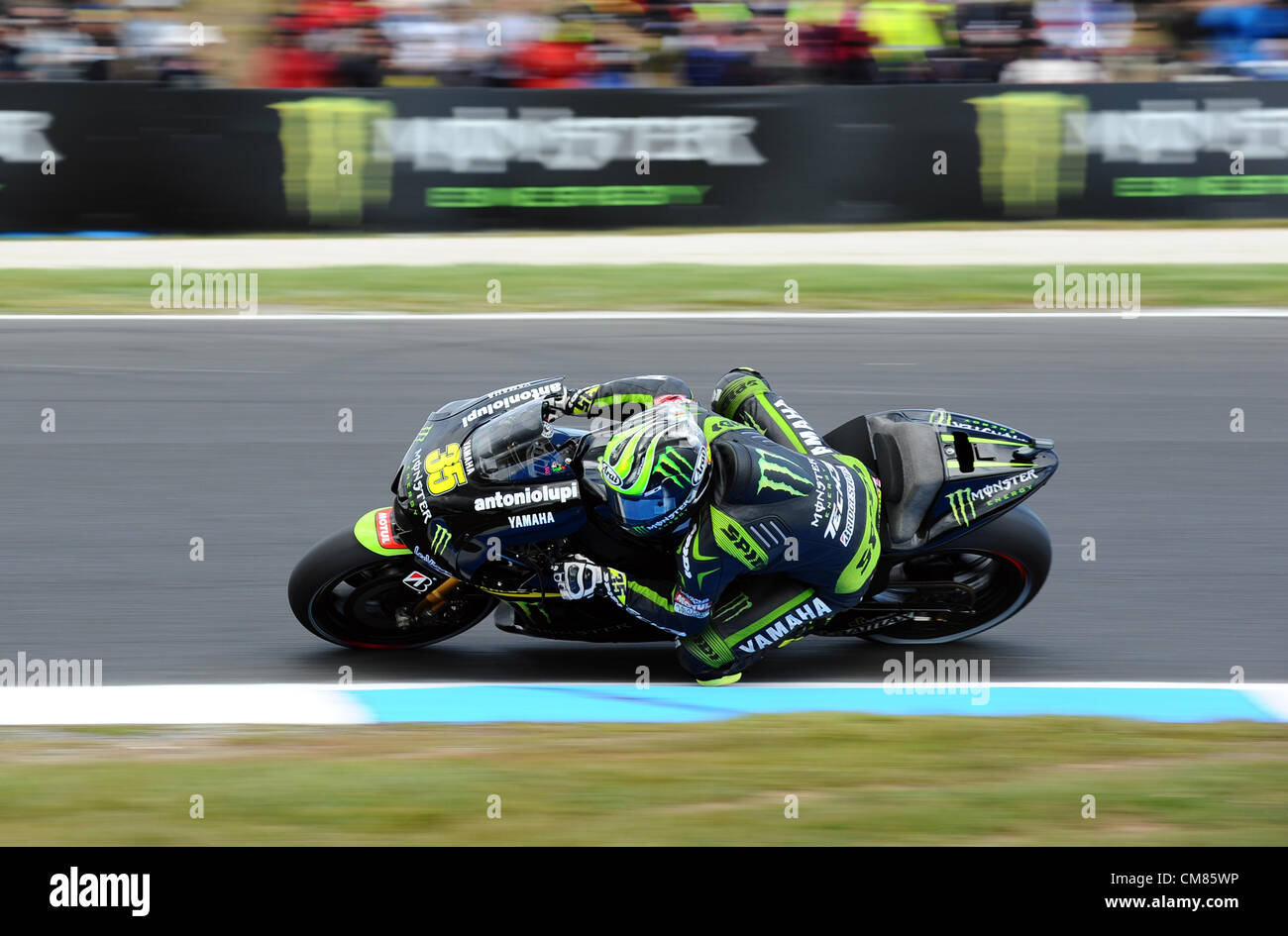 26.10.2012 Phillip Island,Melbourne, Australia. Cal Crutchlow riding his Yamaha YZR-M1 for team Monster Tech 3 Yamaha during the practice rounds of the Air Asia  Australian Moto GP at the Phillip Island circuit. Stock Photo