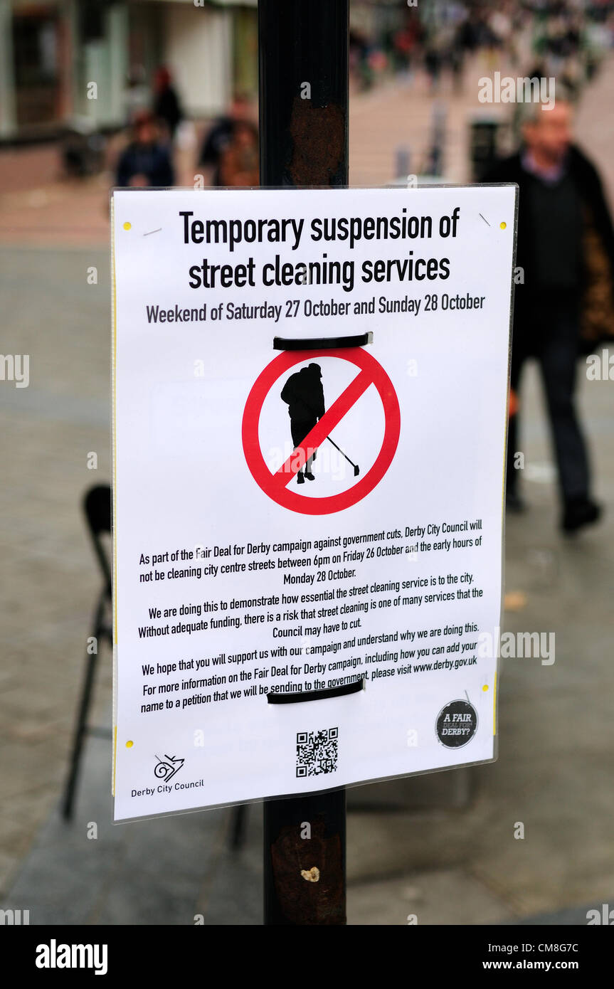 Derby, UK. 28th October, 2012. Litter in Derby's streets after the City Council temporarily suspends street cleaning services for the weekend of 27th October and 28th October. The council suspended streeet cleaning to show the effects of Government spending cuts. Stock Photo