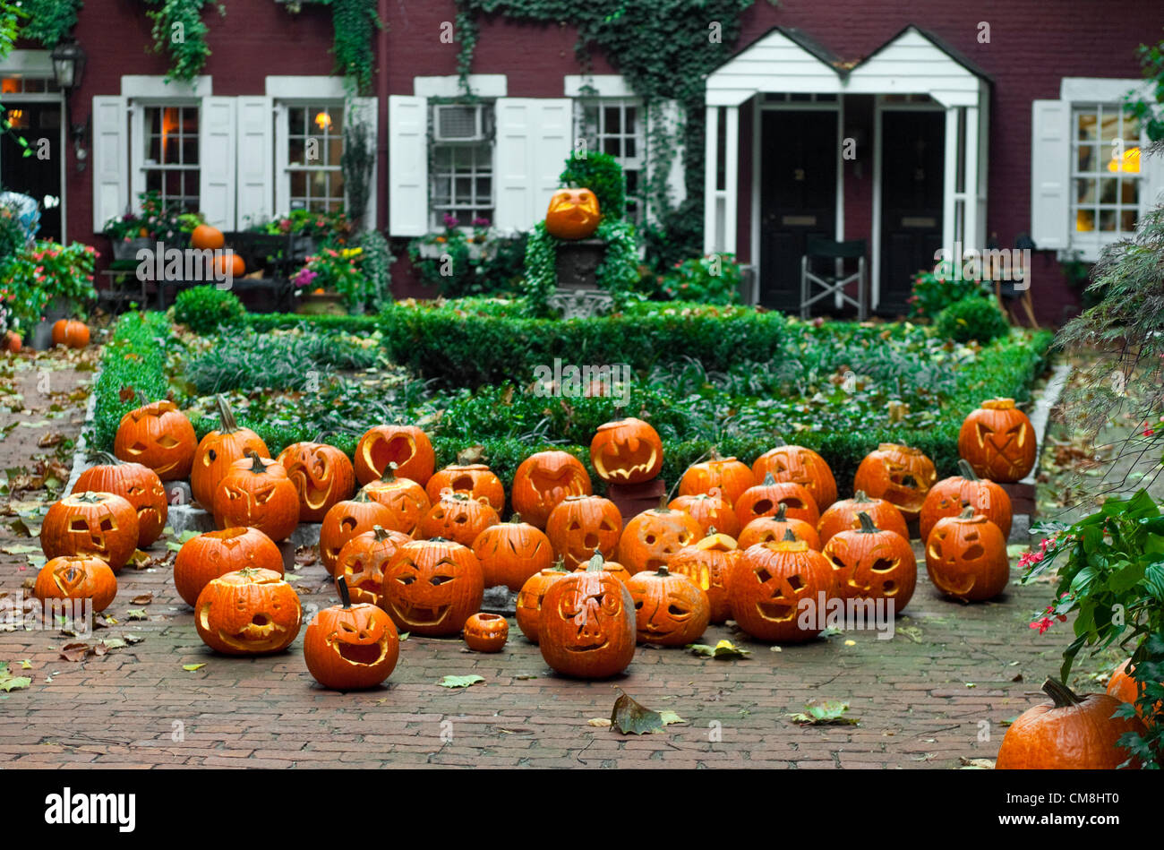 New York, NY 28 Oct 2012 Halloween JackOLanterns fill the courtyard