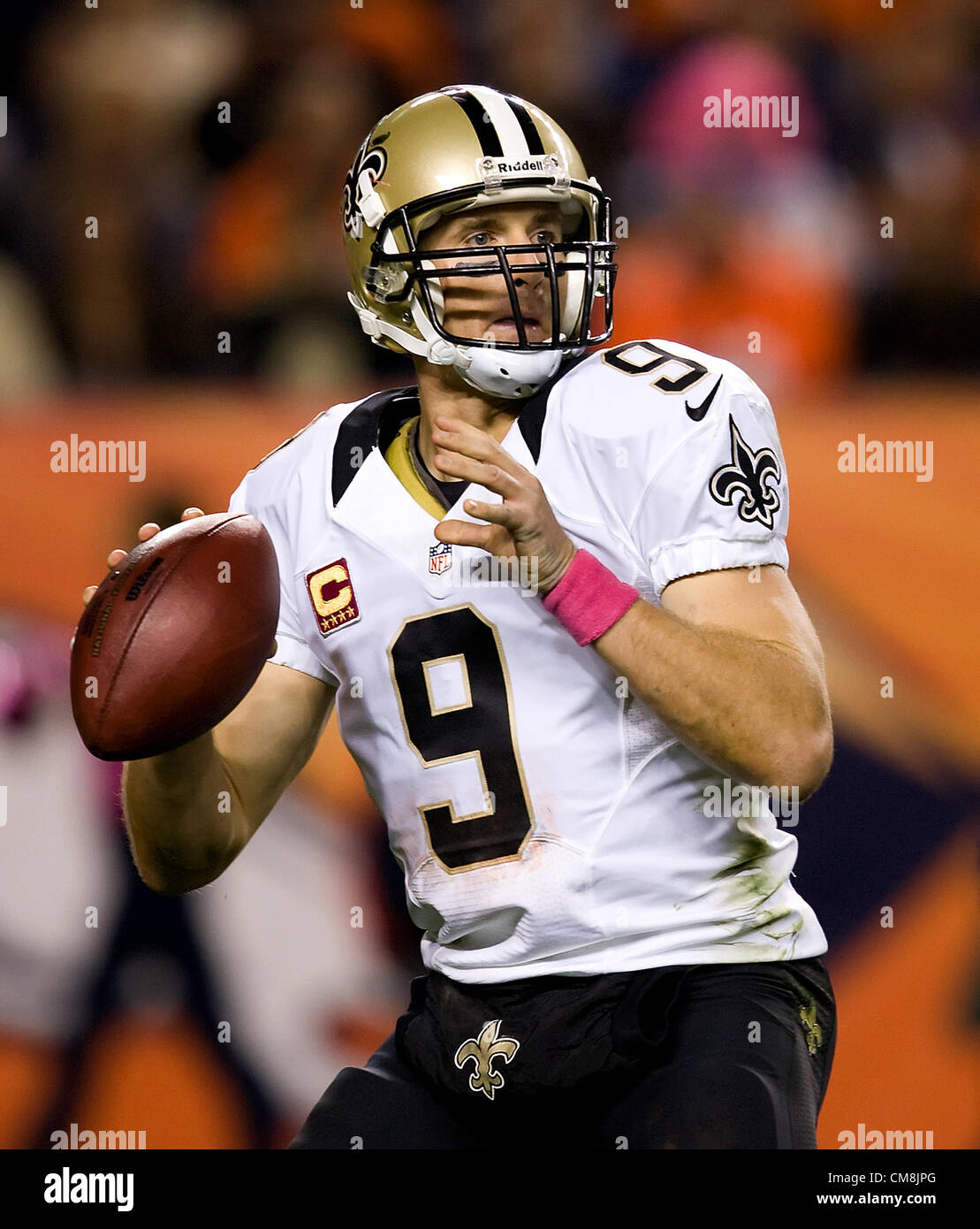 Oct 28 2012 Denver Co Usa Saints Qb Drew Brees Readies To Throw