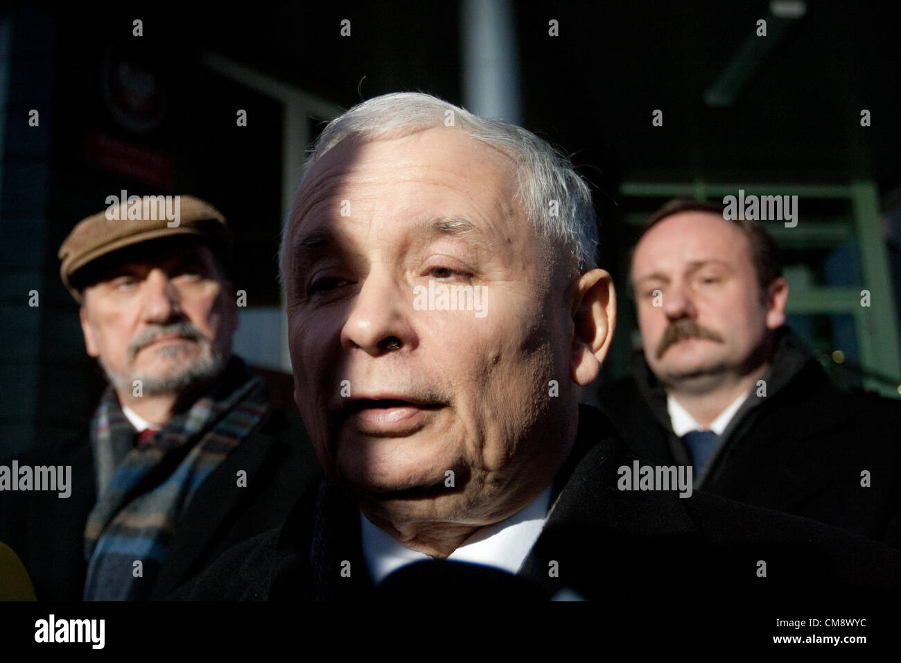 Warsaw, Poland. 30th October 2012. Press Conference after one of the Polish daily newspapers claimed that gunpowder and explosives trails were found in the polish presidential jet that crashed in Smolensk in 2010. On the Picture Jaroslaw Kaczynski - former prime minister and brother of President Lech Kaczynski who died in the Smolensk accident (C) , former minister of interior Antoni Macierewicz (L)  just left the general prosecutor office. Credit:  Krystian Maj / Alamy Live News Stock Photo