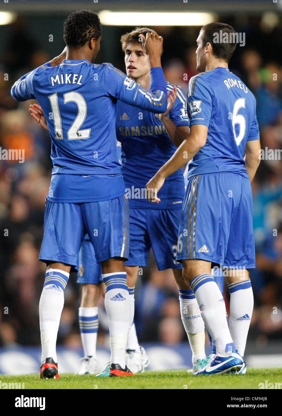 07.11.2012. London, England. Henrikh Mkhitaryan of FC Shakhtar Donetsk in  action during the UEFA Champions League Group E game between Chelsea and  Shakhtar Donetsk from Stamford Bridge Stock Photo - Alamy