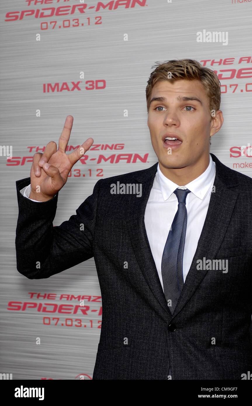 Chris Zylka at arrivals for THE AMAZING SPIDER MAN Premiere, Regency