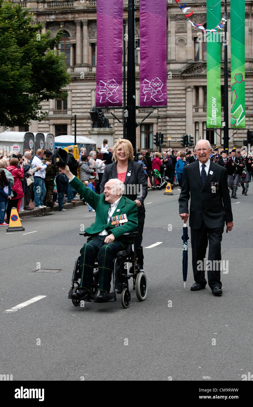 Wheelchair glasgow smiling hires stock photography and images Alamy