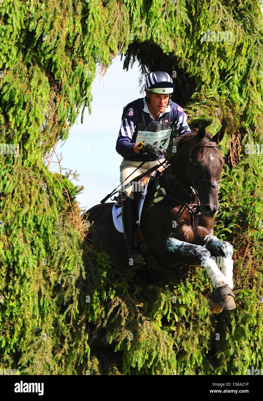 01.07.2012 Barbury Castle International Horse Trials, Marlborough, England. America's Boyd Martin riding Remington XXV during the CIC*** Cross Country. Stock Photo