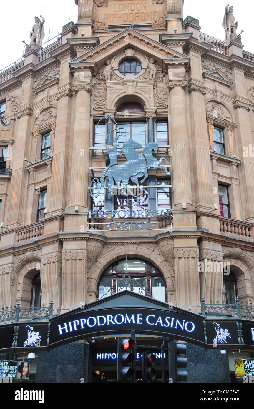 Venue In Leicester Square Hi res Stock Photography And Images Alamy