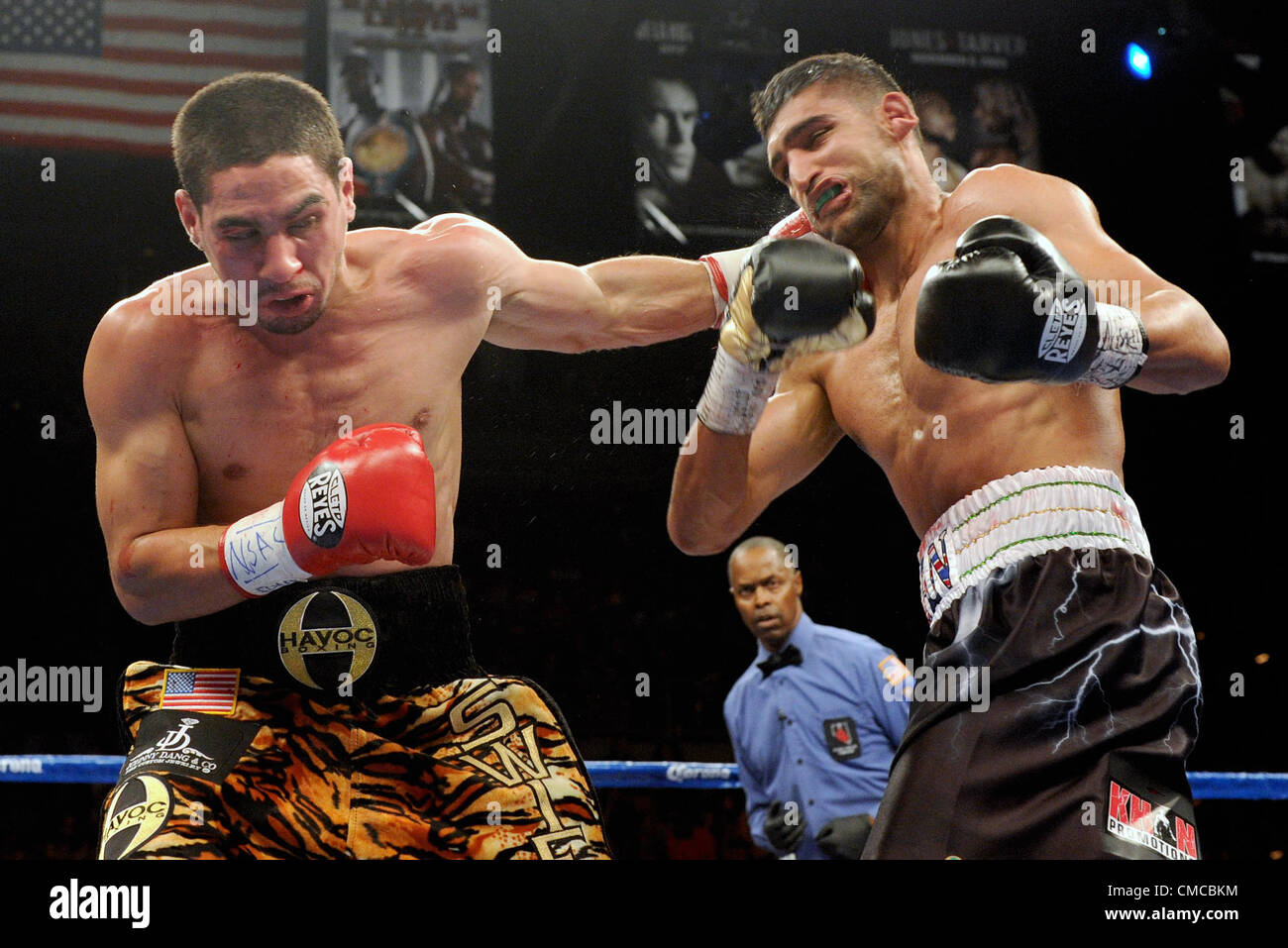 Danny garcia boxing hi-res stock photography and images - Alamy