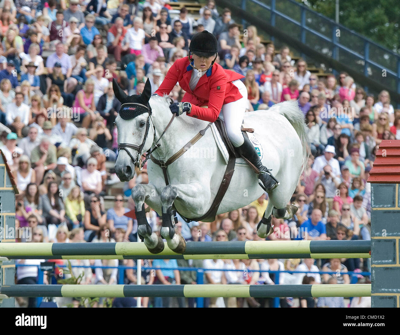 Show jumping arena uk hi-res stock photography and images - Alamy