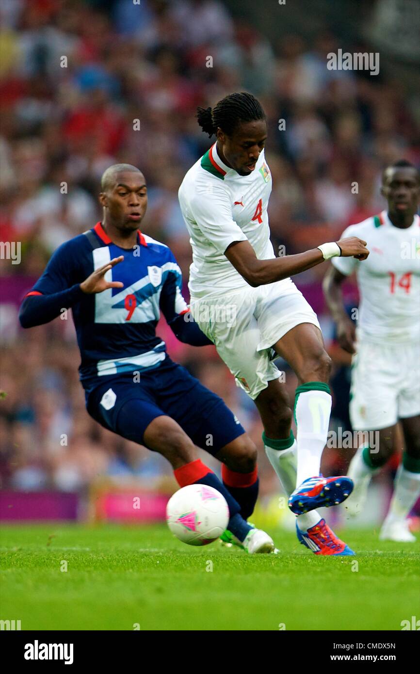 Munich's Abdoulaye Ba (l) and Stefan Mugosa celebrate the 1:1 goal during  the German 2nd Bundesliga, Stock Photo, Picture And Rights Managed  Image. Pic. PAH-170514-99-446919-DPAI