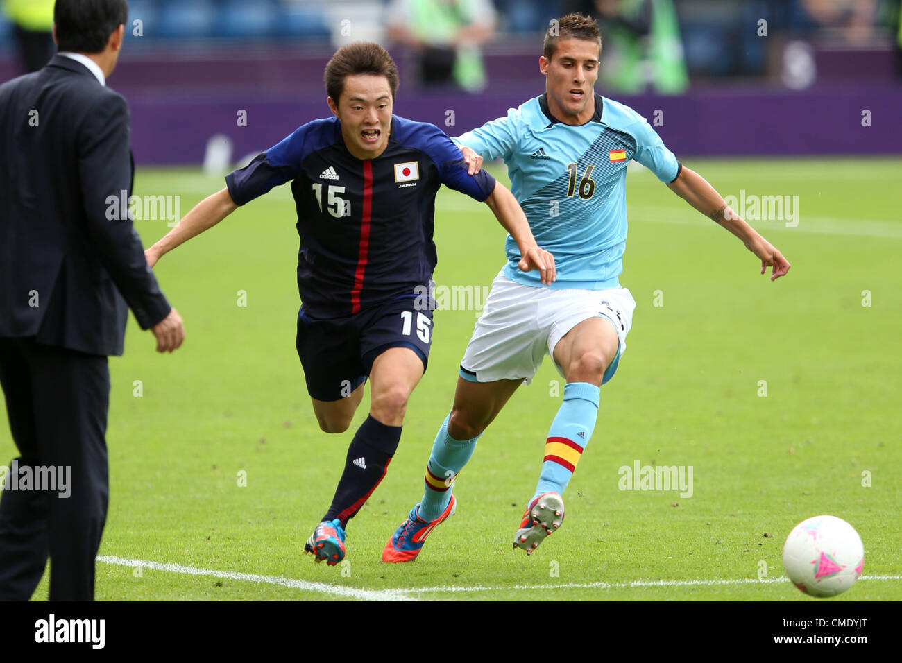 Manabu Saito (JPN), Cristian Tello (ESP), JULY 26, 2012 - Football / Soccer : Men's First Round Group D match between Spain 0-1 Japan at Hampden Park during the London 2012 Olympic Games in Glasgow, UK. (Photo by AFLO) Stock Photo