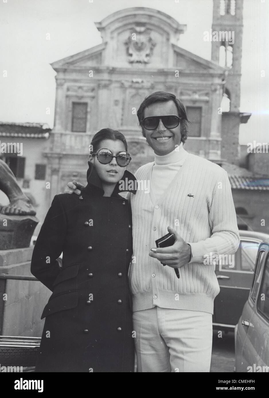 ROBERT WAGNER with Tina Sinatra in Italy 1971.Supplied by   Photos, inc.(Credit Image: Â© Supplied By Globe Photos, Inc/Globe Photos/ZUMAPRESS.com) Stock Photo