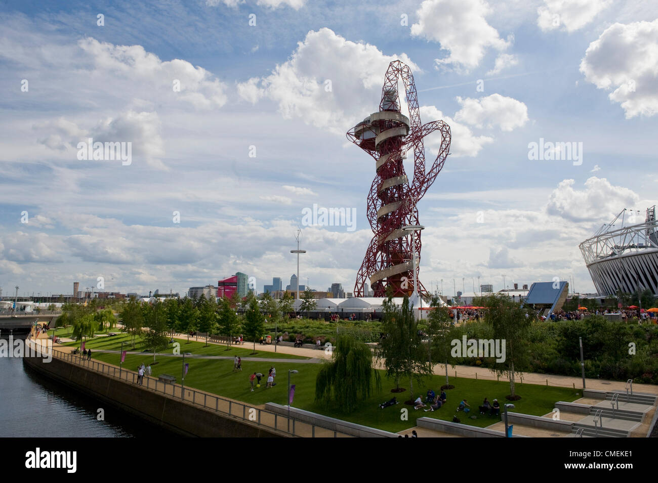 30.07.2012 London, England.  A general view of the Olympic Park and the Orbit on day three of the 2012 Olympic Games. Stock Photo