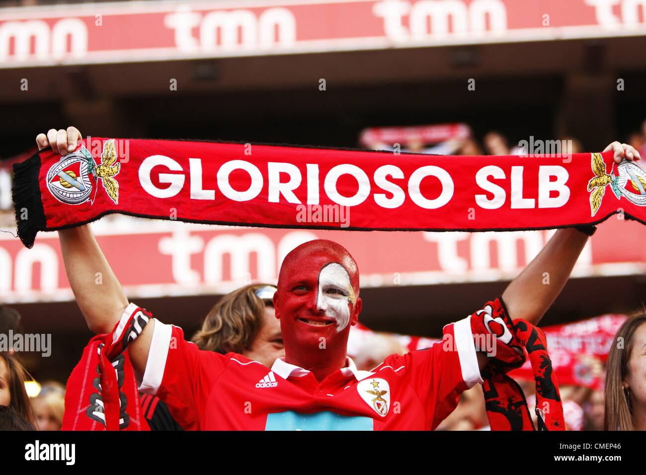 Benfica fans hires stock photography and images Alamy