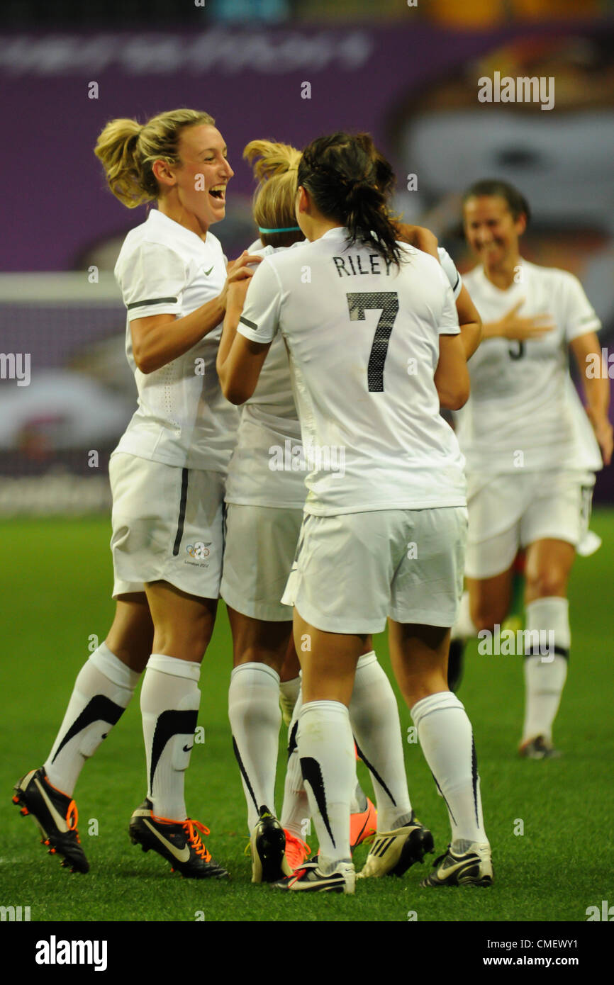 31.07.2012 Coventry, England. New Zealand Celebrate Scoring The Second ...